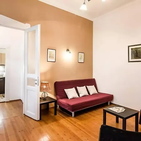 Apartment Quiet Just 10 Minutes From The Center